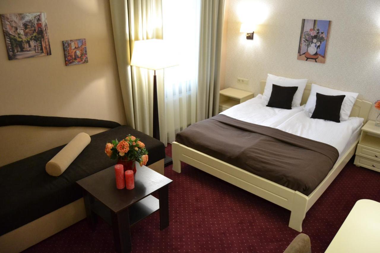 Hotel Ajur Οδησσός Εξωτερικό φωτογραφία