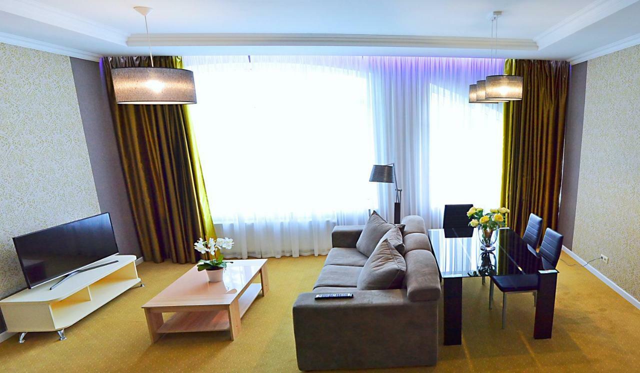 Hotel Ajur Οδησσός Εξωτερικό φωτογραφία