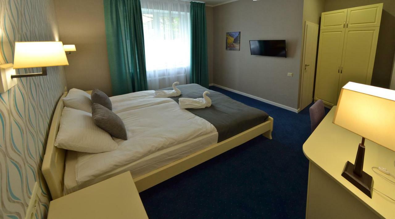 Hotel Ajur Οδησσός Εξωτερικό φωτογραφία