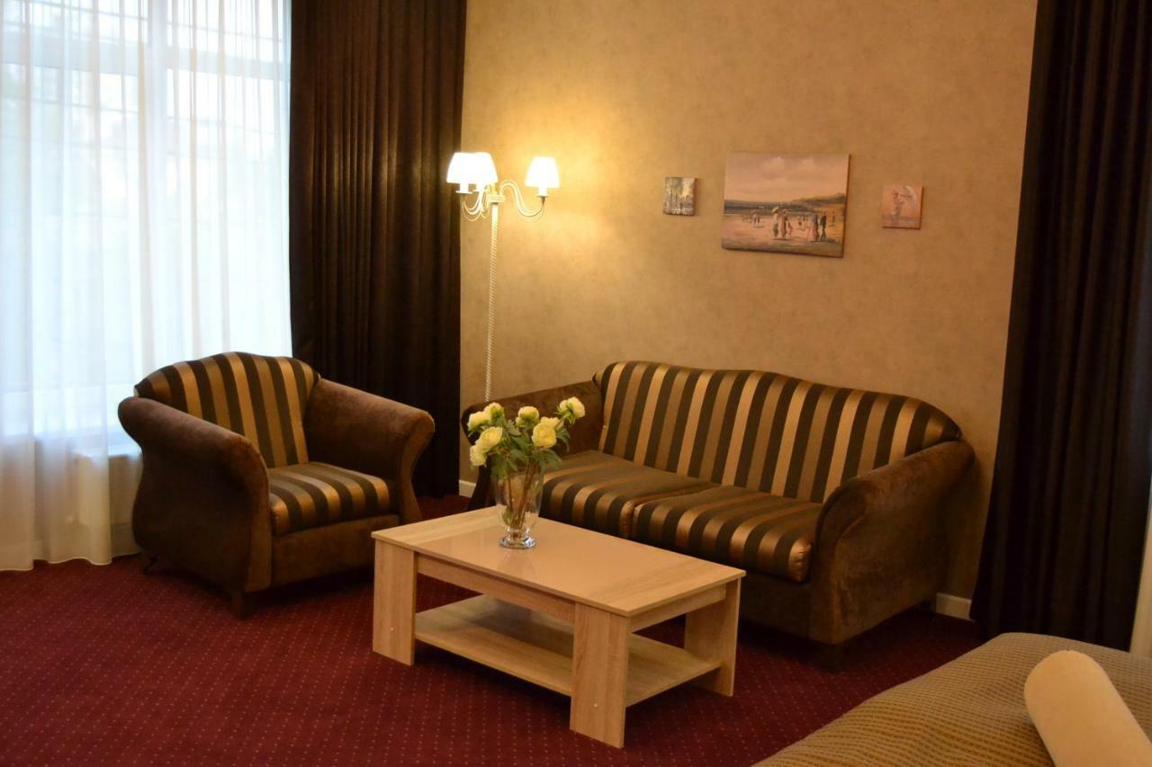 Hotel Ajur Οδησσός Εξωτερικό φωτογραφία